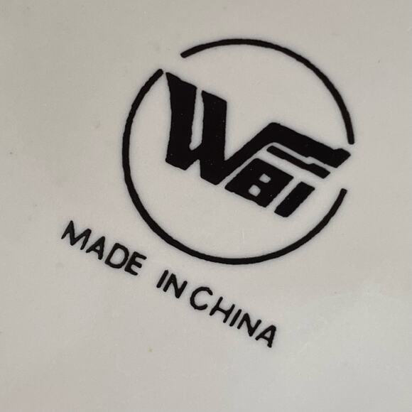 Christmas Santa’s Mug, WBI Holiday 2-Sided Coffee Cup with a Group of Santas - Picture 9 of 9